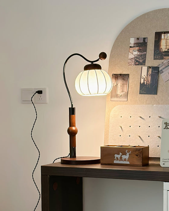 Silk Globe Table Lamp - Simprolos