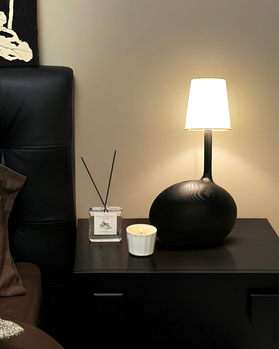 Snail Table Lamp - Simprolos