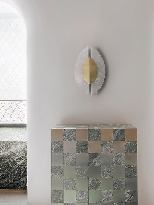Solari Alabaster Leaf Sconce - Simprolos