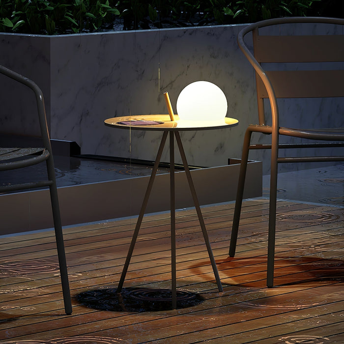 Soluna Tripod Outdoor Lamp - Simprolos