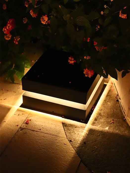 Square Post Outdoor Light - Simprolos