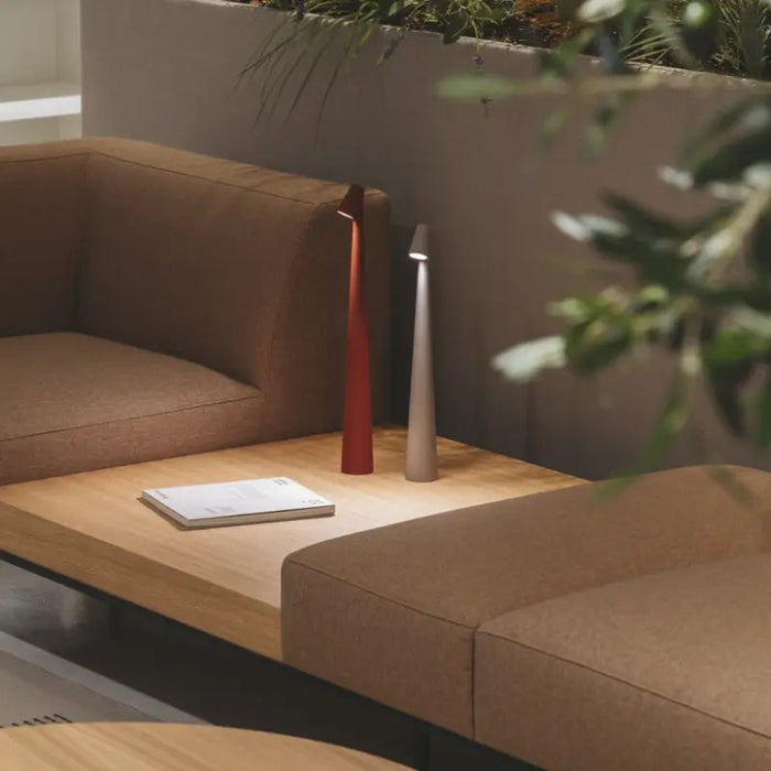 Stem Illuminator Led Touch Table Lamp - Simprolos