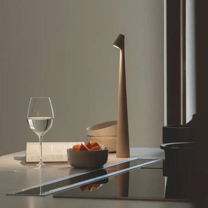 Stem Illuminator Led Touch Table Lamp - Simprolos