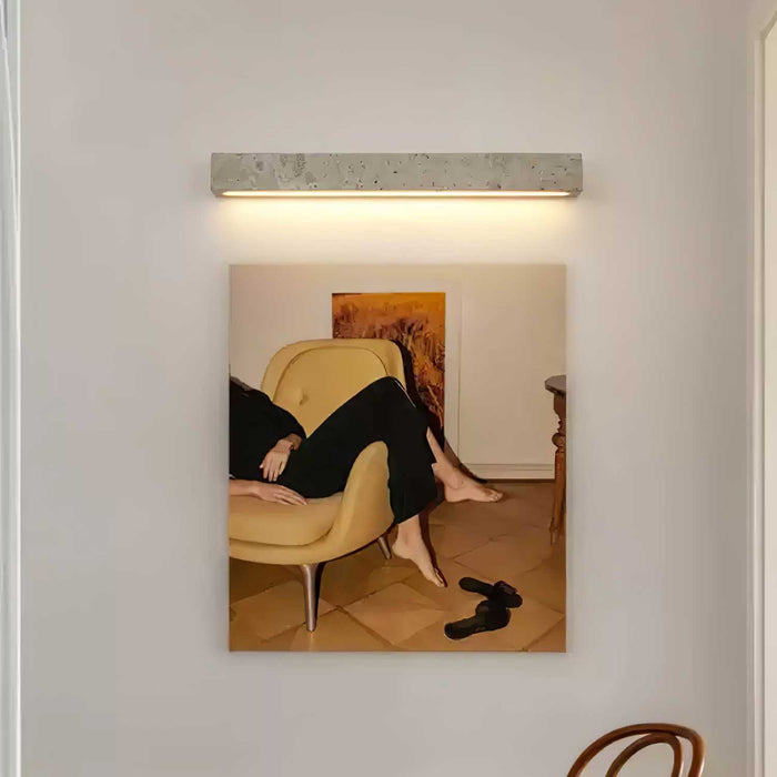 Stravik Wall Light - Simprolos