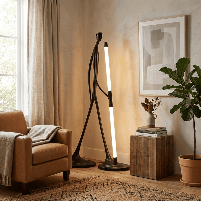Stride Figure Floor Lamp - Simprolos