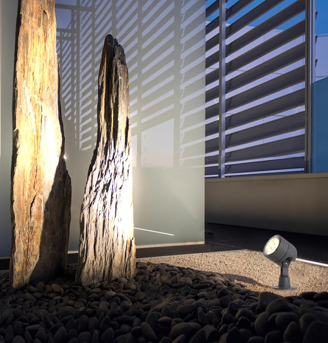 Terra Focus Outdoor Spot Light - Simprolos