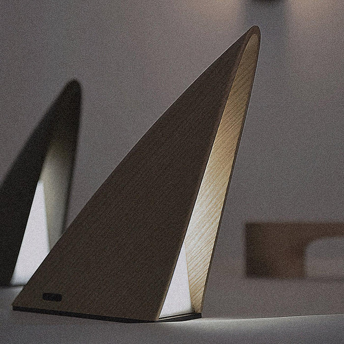 Triangular Table Lamp - Simprolos