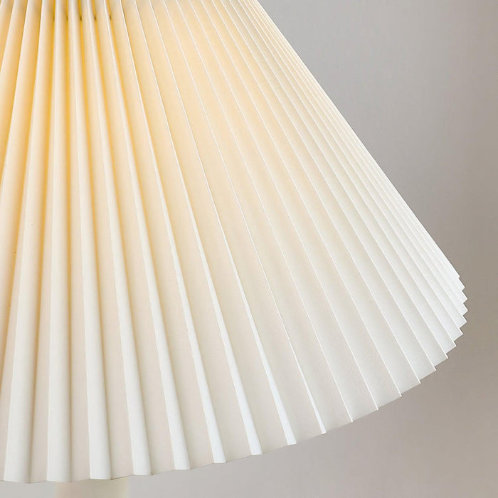 Twisted Pleated Floor Lamp - Simprolos