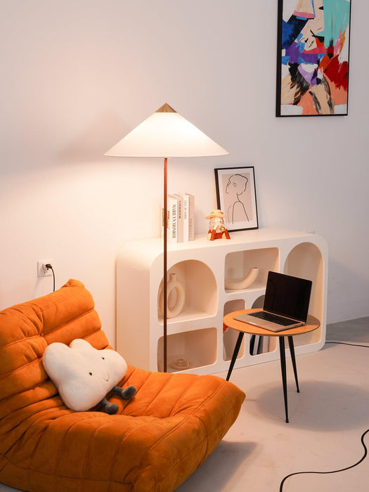 Tynell Floor Lamp - Simprolos