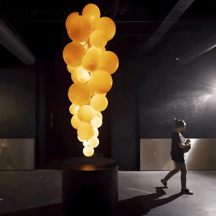 Velymo Grapetta Chandelier - Simprolos
