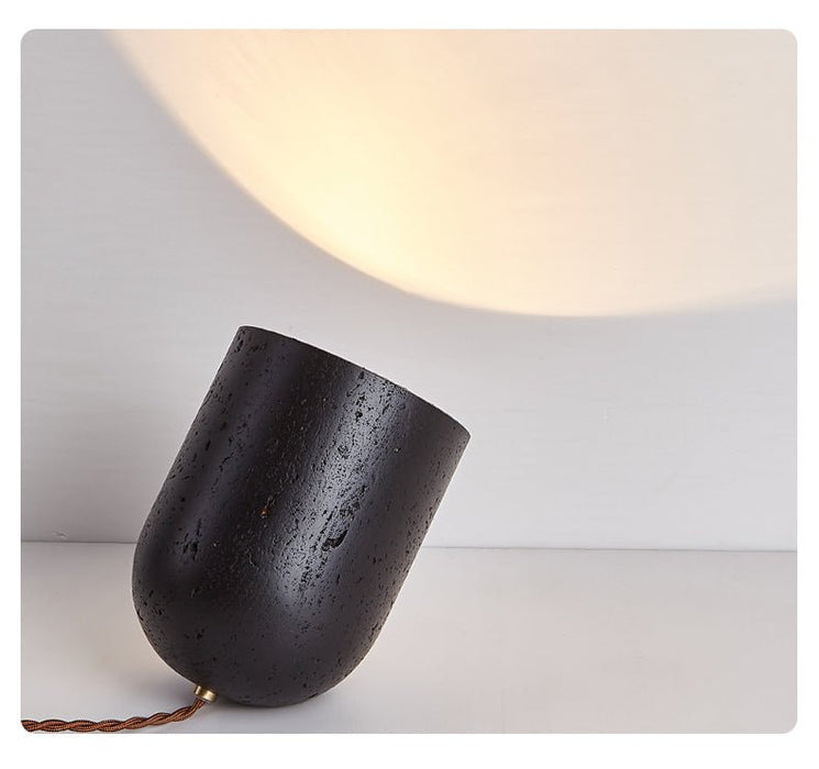 Vultrion Table Lamp - Simprolos