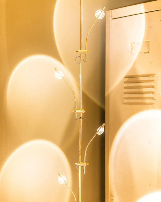 Wa Wa Floor Lamp Simprolos