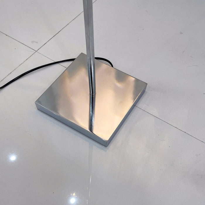 Wa Wa Floor Lamp Simprolos