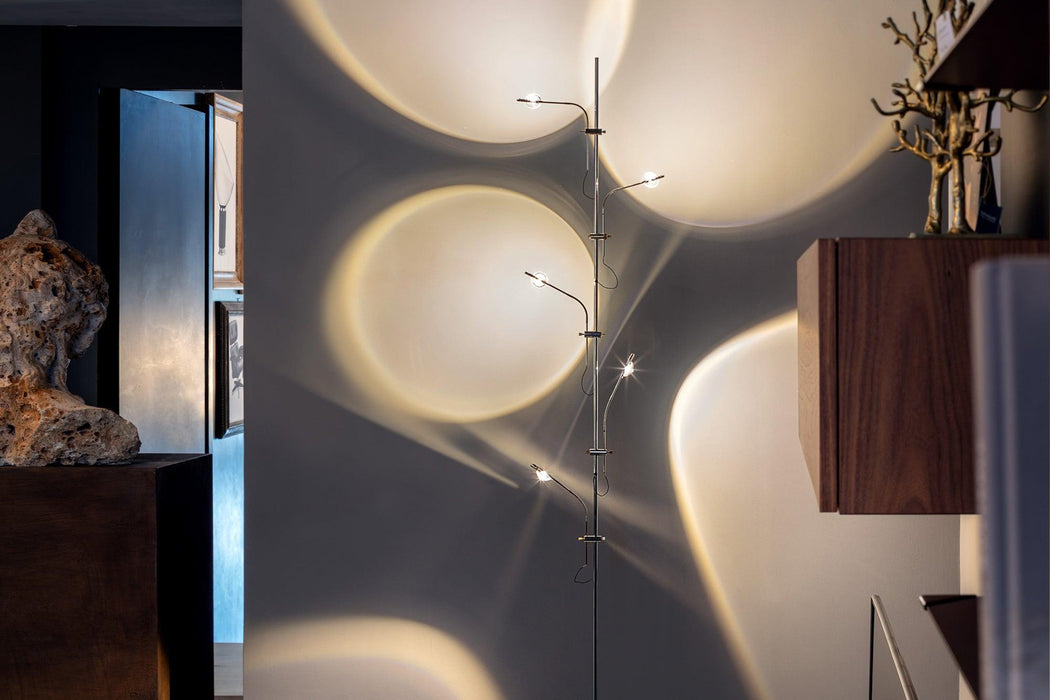 Wa Wa Floor Lamp Simprolos