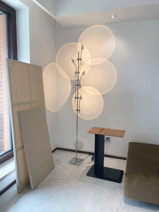Wa Wa Floor Lamp Simprolos