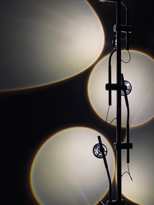 Wa Wa Floor Lamp Simprolos