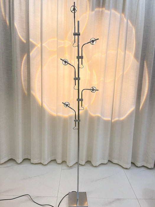 Wa Wa Floor Lamp Simprolos