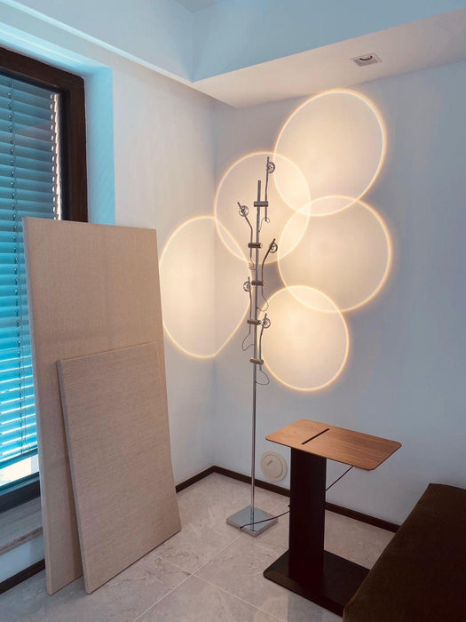Wa Wa Floor Lamp Simprolos